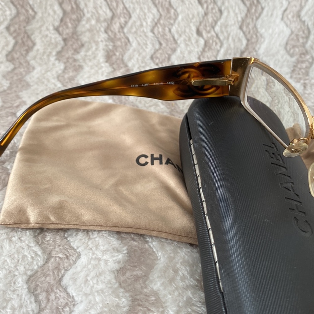 Chanel Tortoise Shell Frames With Case And Percep… - image 6